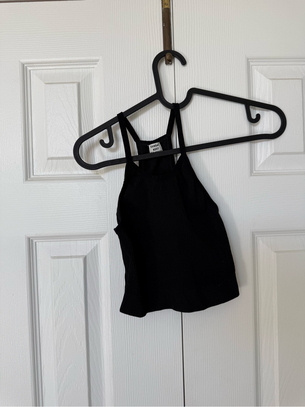 Aritzia Black Ribbed Crop Tank Top